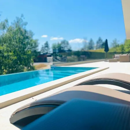 Villa The O