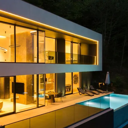 Villa The O