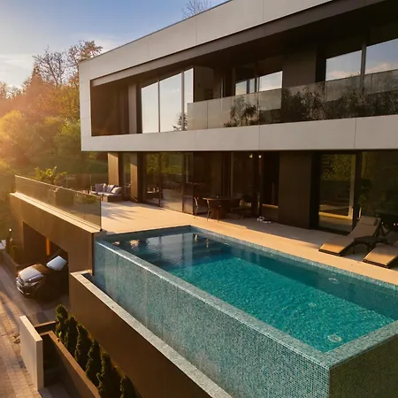 Villa The O