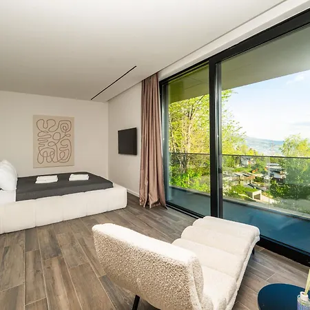 The O Villa